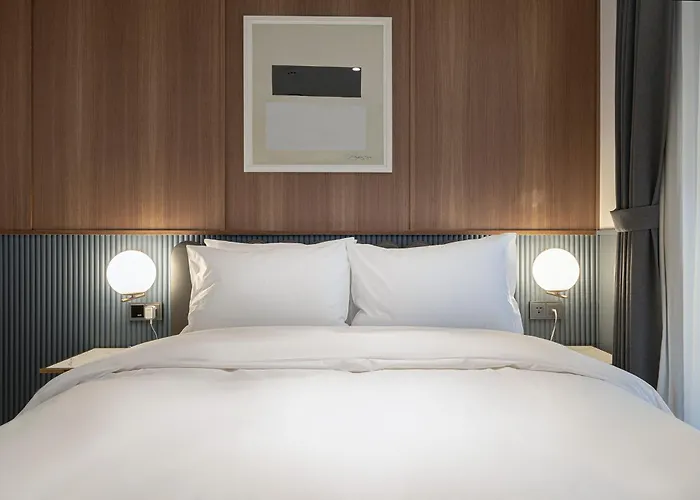 Hotel Brown Dot Yeoksam
